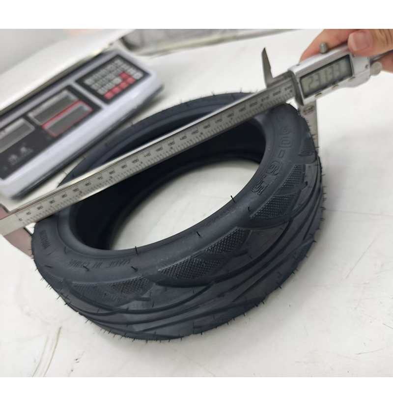 ยางนอกแบบไม่ใช้ยางในสำหรับสกู๊ - Scooter Parts บทวิจารณ์และราคา